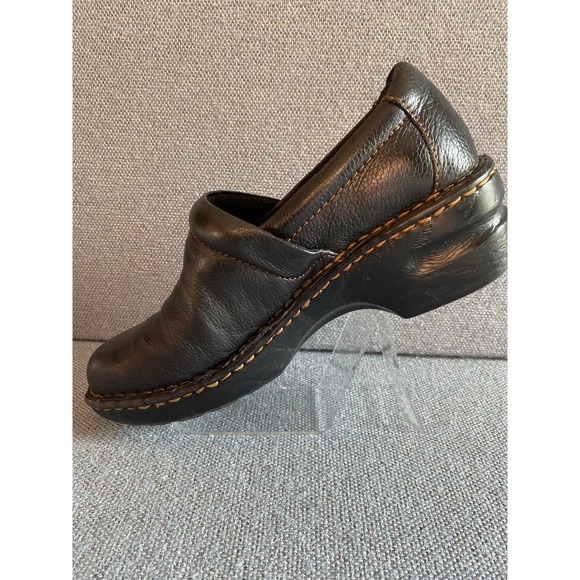 b.o.c. Woman’s clog size 7.5 black leather heeled clog, nurse shoe, comfort shoe - Picture 5 of 13